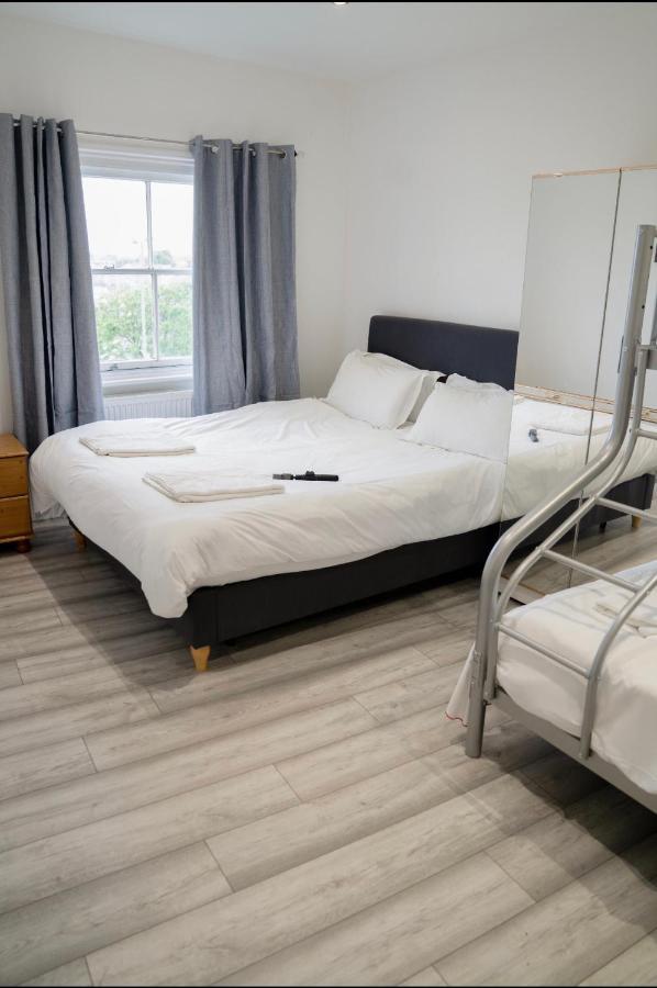 Apartamento Entire New Flat With View To River Yare, H7 Great Yarmouth Exterior foto