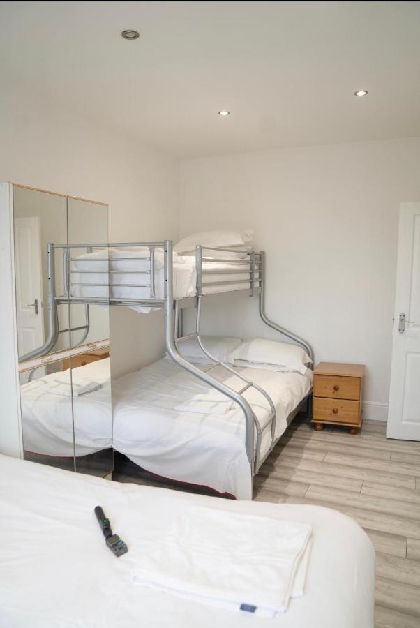 Apartamento Entire New Flat With View To River Yare, H7 Great Yarmouth Exterior foto