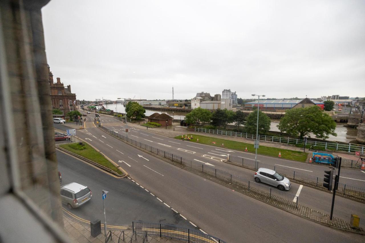 Apartamento Entire New Flat With View To River Yare, H7 Great Yarmouth Exterior foto